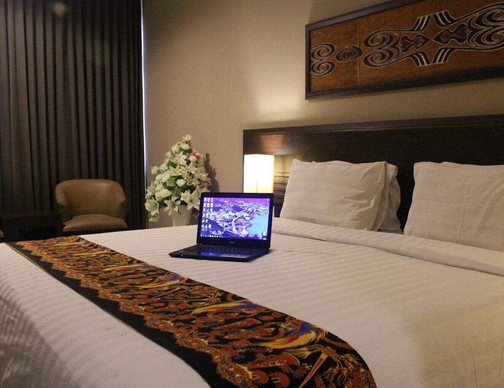 Grand Abe Hotel Джаяпура Екстериор снимка