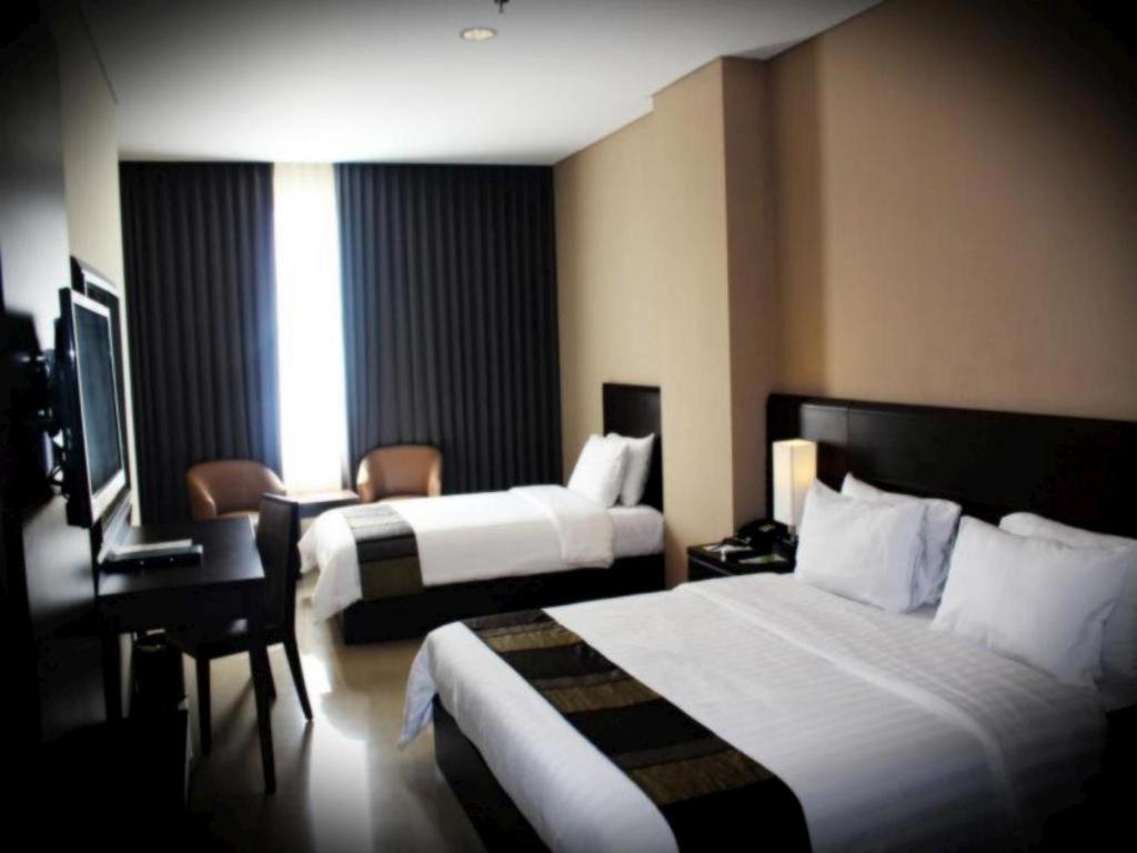 Grand Abe Hotel Джаяпура Екстериор снимка