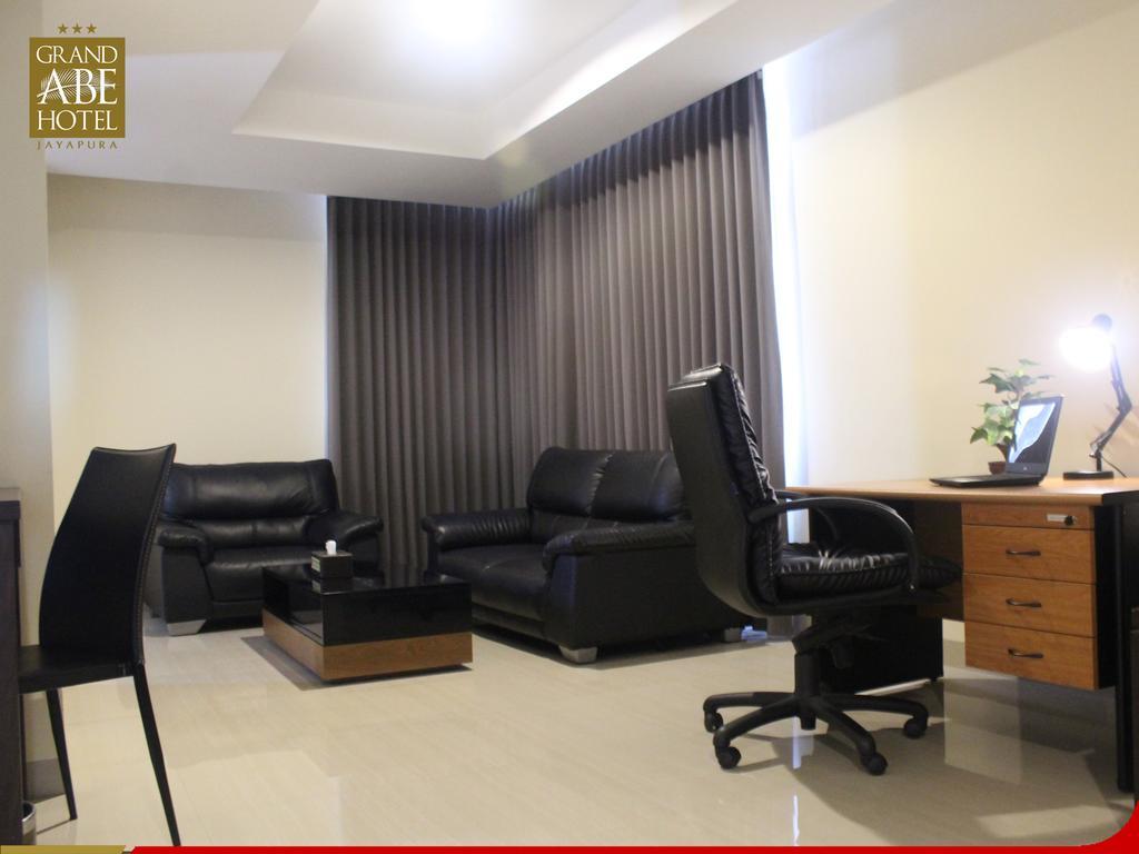 Grand Abe Hotel Джаяпура Екстериор снимка